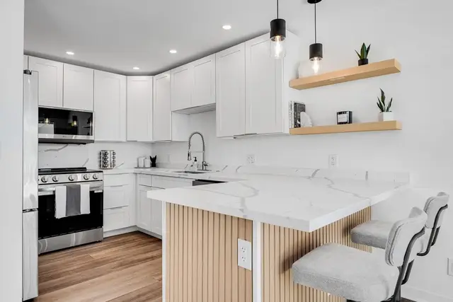 Listing Image for 1669 Hoonanea St 1 of 50