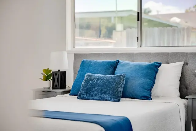 Listing Image for 1669 Hoonanea St 6 of 50