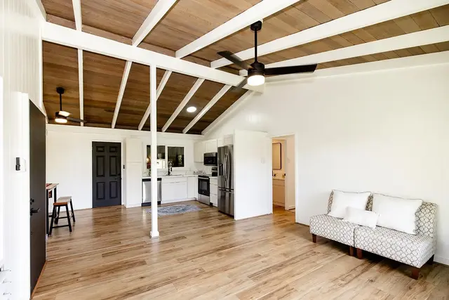 Listing Image for 1706 Haiku Rd A 11 of 34