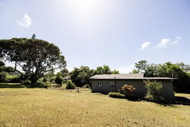Listing Image for 1706 Haiku Rd A 28 of 34