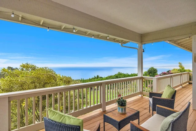 Listing Image for 445 Kaukini Loop 12 of 38