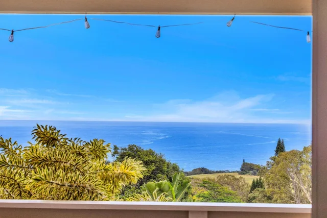 Listing Image for 445 Kaukini Loop 15 of 38