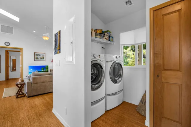 Listing Image for 445 Kaukini Loop 19 of 38