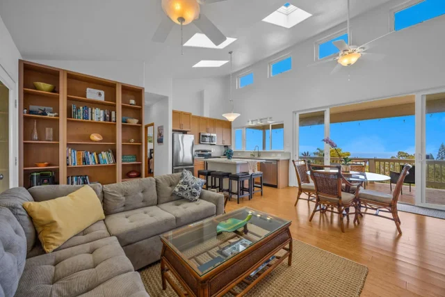 Listing Image for 445 Kaukini Loop 7 of 38