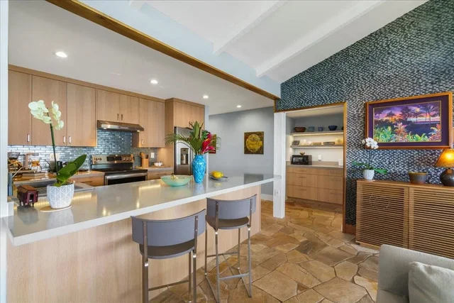 Listing Image for 20 Hui Rd I 25 15 of 50