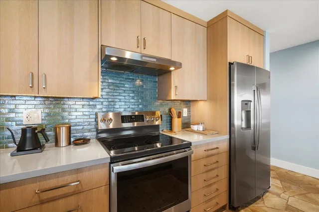 Listing Image for 20 Hui Rd I 25 17 of 50