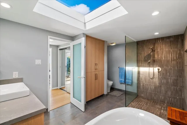 Listing Image for 20 Hui Rd I 25 25 of 50