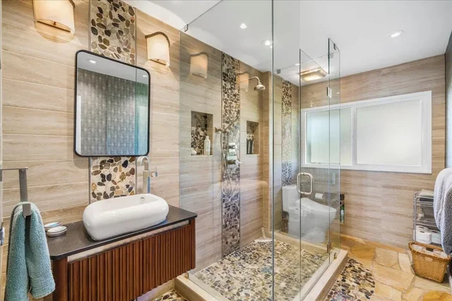 Listing Image for 20 Hui Rd I 25 33 of 50