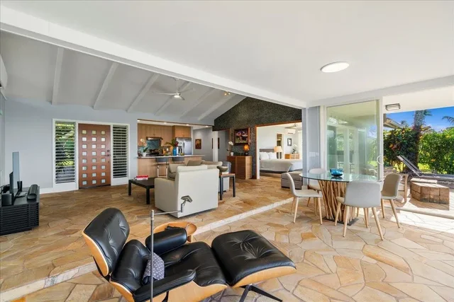 Listing Image for 20 Hui Rd I 25 8 of 50