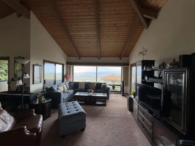 Listing Image for 526 Iiwi Way 10 of 19