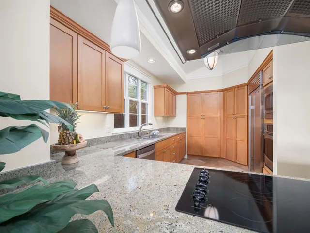 Listing Image for 339 Kai Malu Pl 58b 22 of 50