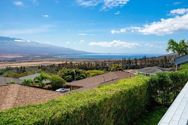 Listing Image for 757 Kakalina Pl 10 of 50