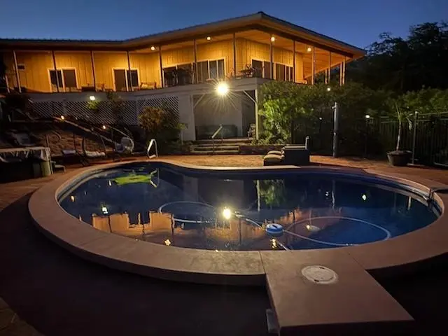 Photo of Listing #408622