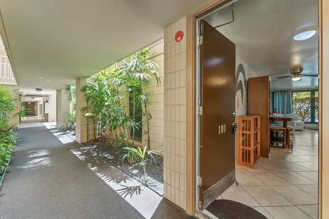 Listing Image for 3785 Lower Honoapiilani Rd 101 26 of 38