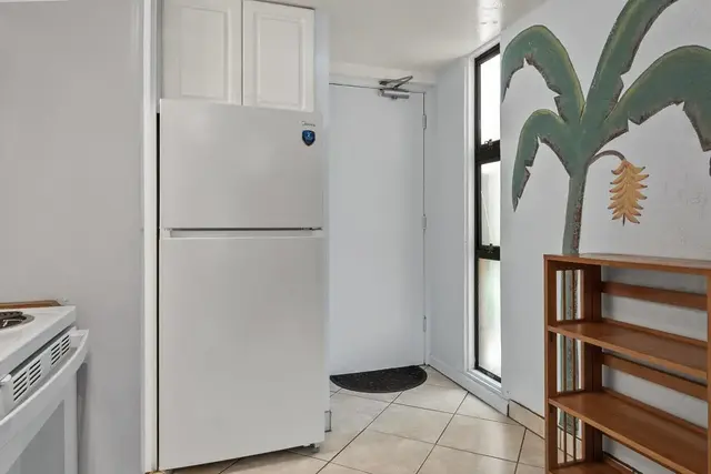 Listing Image for 3785 Lower Honoapiilani Rd 101 5 of 38