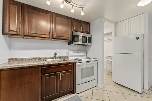 Listing Image for 3785 Lower Honoapiilani Rd 101 6 of 38