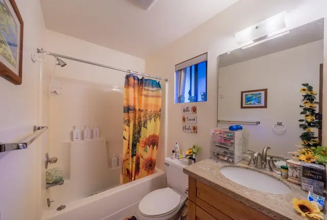 Listing Image for 16 Hooia Pl 18 of 23