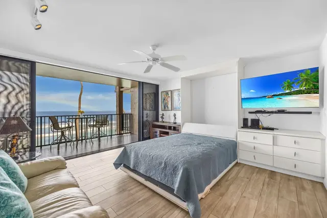 Listing Image for 3543 Lower Honoapiilani Rd F303 3 of 20