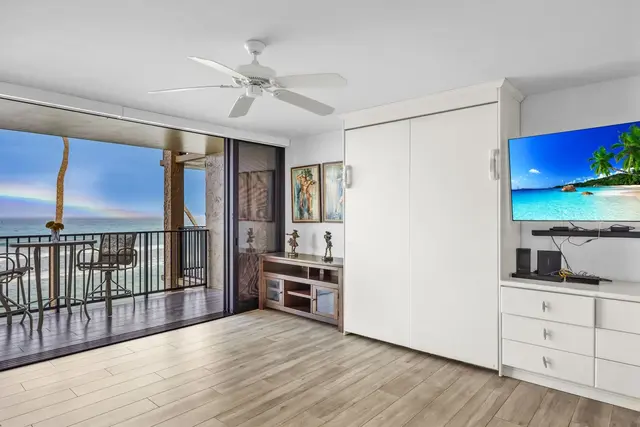 Listing Image for 3543 Lower Honoapiilani Rd F303 4 of 20