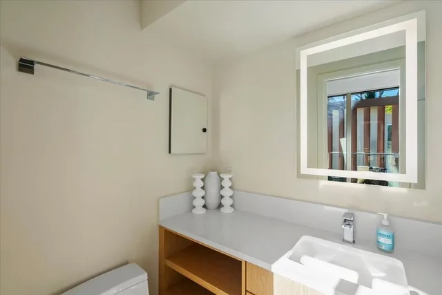 Listing Image for 197 Holokahiki Ln 8a 19 of 27