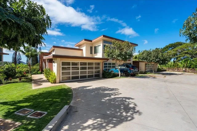 Listing Image for 197 Holokahiki Ln 8a 3 of 27