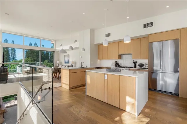 Listing Image for 197 Holokahiki Ln 8a 9 of 27