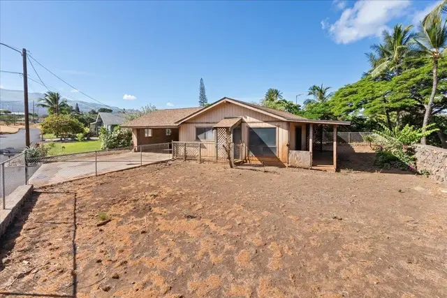 Listing Image for 2040 Kanakanui Rd 17 of 22