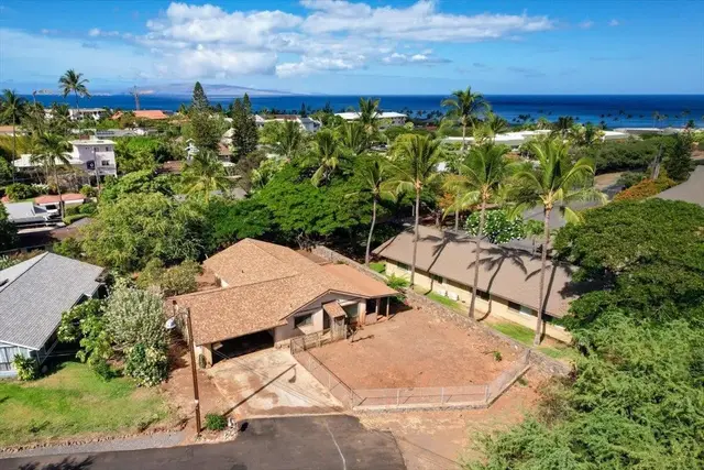 Listing Image for 2040 Kanakanui Rd 2 of 22