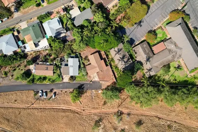 Listing Image for 2040 Kanakanui Rd 21 of 22