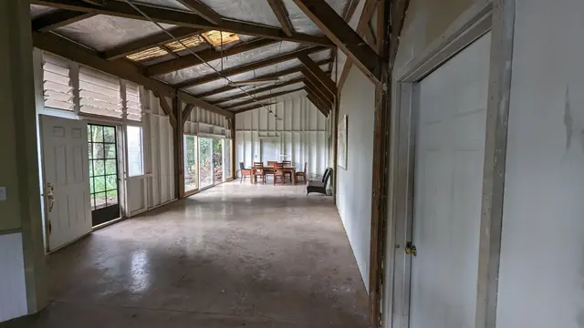 Listing Image for 140 Kahala Pl 11 of 28