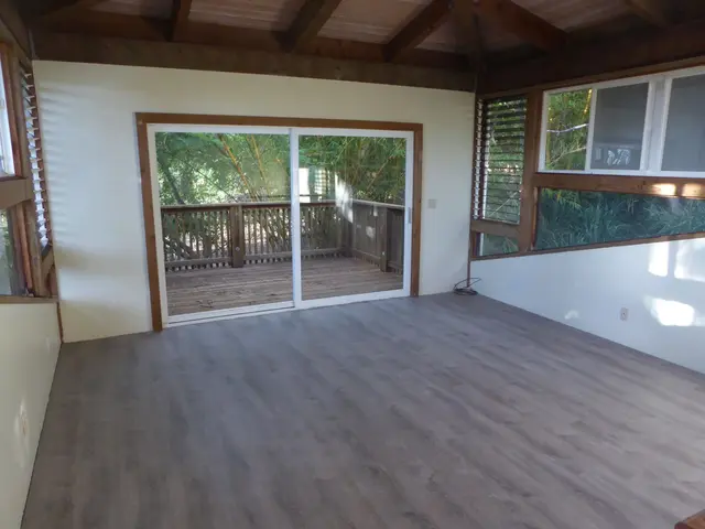 Listing Image for 140 Kahala Pl 12 of 28