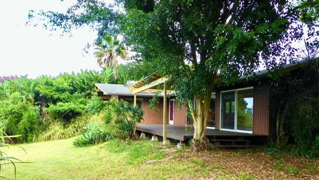 Listing Image for 140 Kahala Pl 13 of 28