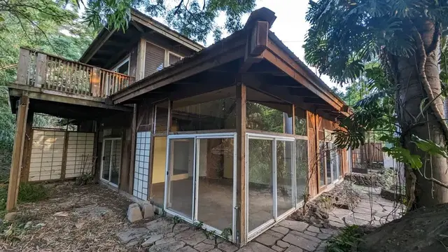 Listing Image for 140 Kahala Pl 2 of 28