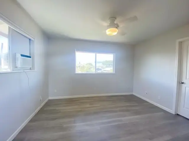 Listing Image for 442 Kenolio Rd A 17 of 34