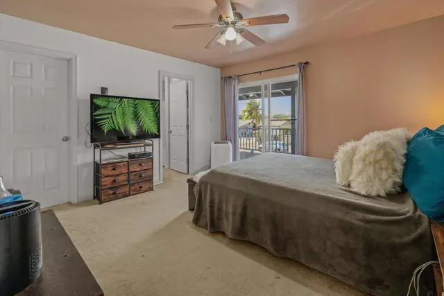 Listing Image for 209 W Kauai St 20 of 29