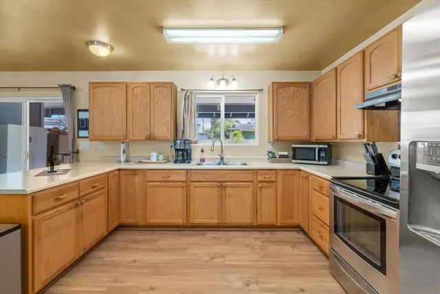 Listing Image for 209 W Kauai St 4 of 29