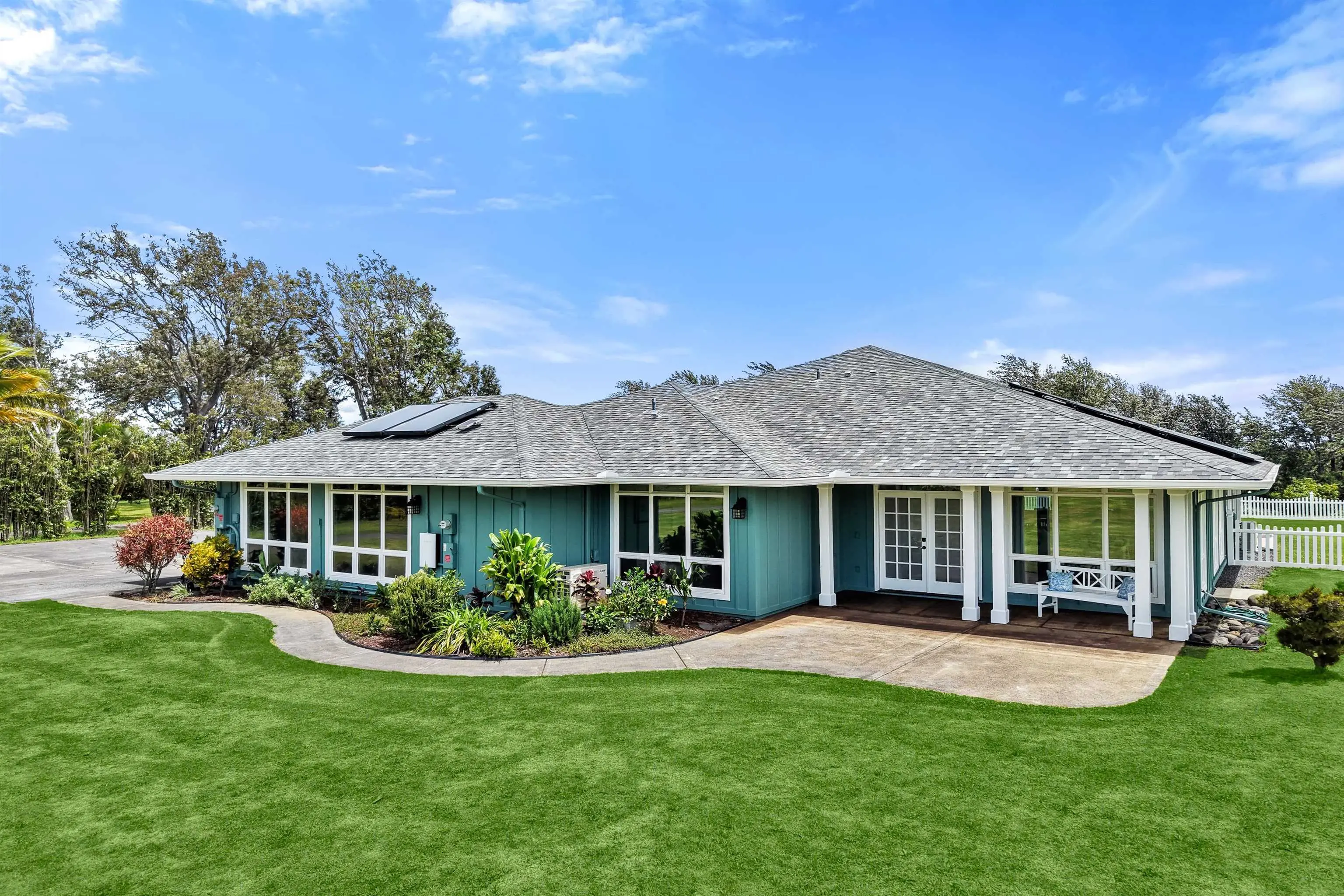 Photo of Listing #409299