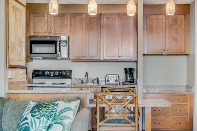 Listing Image for 3445 Lower Honoapiilani Rd 836 10 of 50