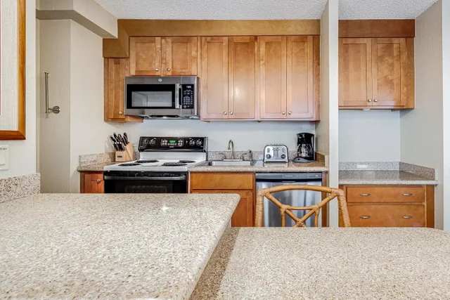 Listing Image for 3445 Lower Honoapiilani Rd 836 6 of 50