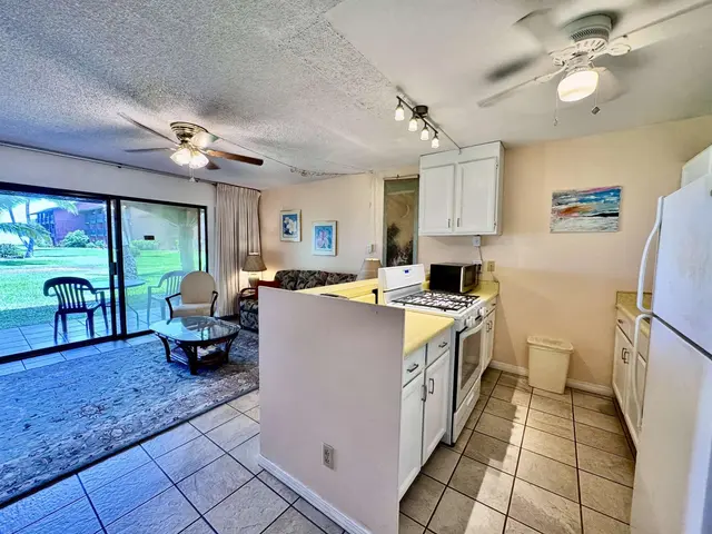Listing Image for 1000 Kamehameha V Hwy 119b 3 of 28