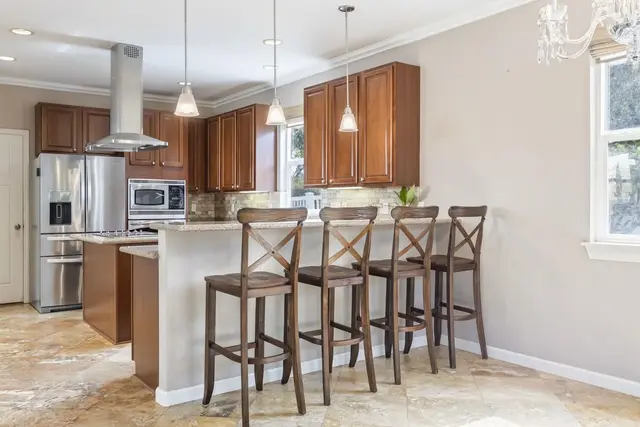 Listing Image for 5 Kuinehe Pl 3 16 of 45
