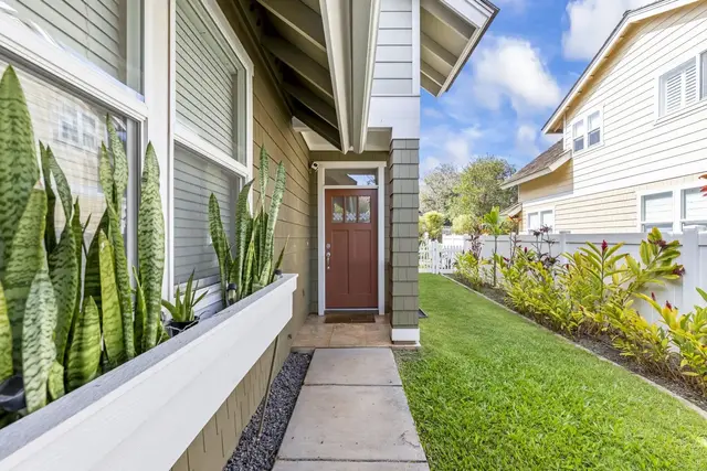 Listing Image for 5 Kuinehe Pl 3 2 of 45