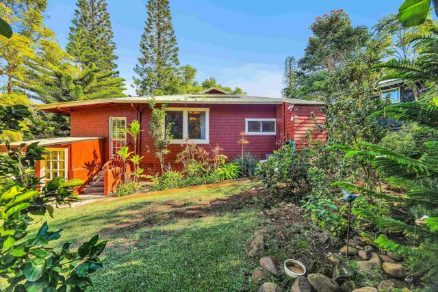 Listing Image for 1260 Makawao Ave 1 of 35