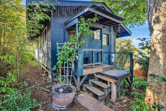 Listing Image for 1260 Makawao Ave 16 of 35