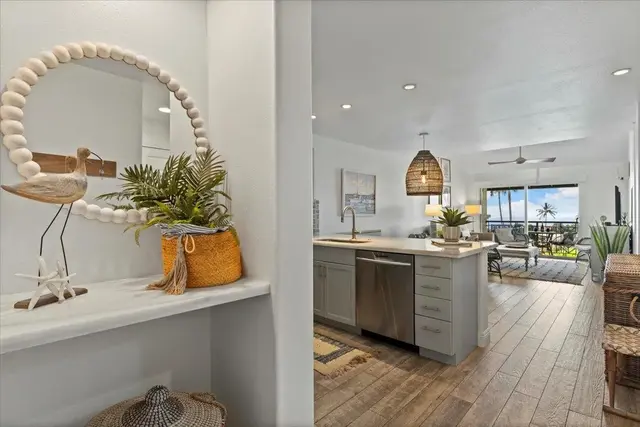 Listing Image for 3950 Kalai Waa St P-202 26 of 43