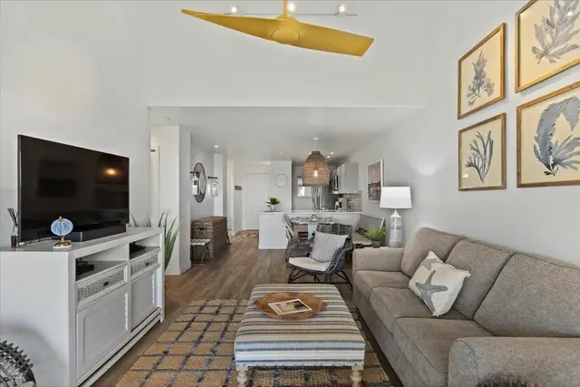 Listing Image for 3950 Kalai Waa St P-202 7 of 43