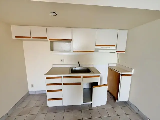 Listing Image for 4365 Lower Honoapiilani Rd 1216 6 of 12