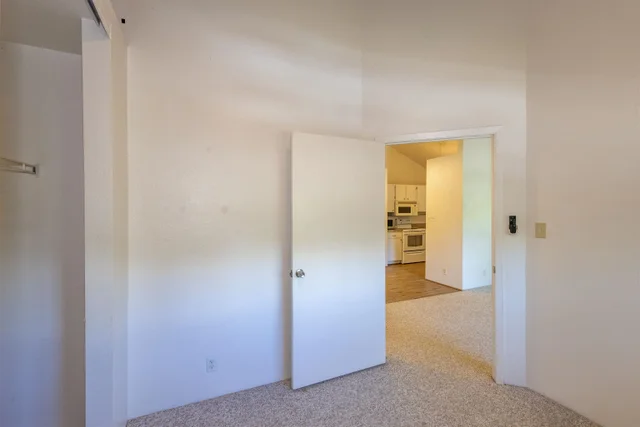 Listing Image for 15 Kulanihakoi St 19h 13 of 49