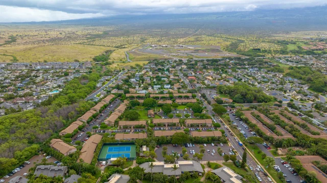 Listing Image for 15 Kulanihakoi St 19h 37 of 49