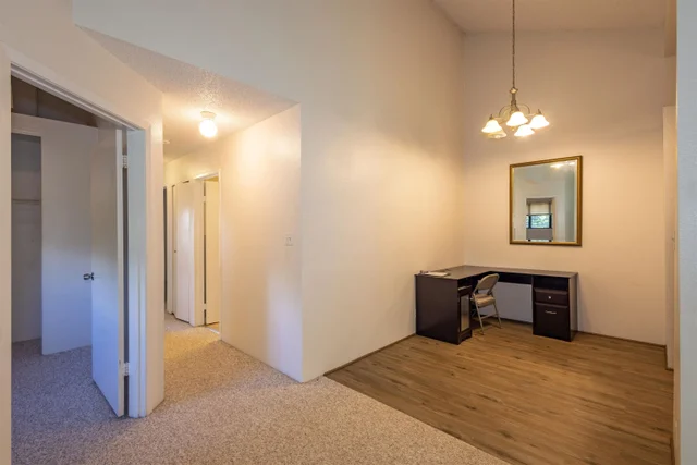 Listing Image for 15 Kulanihakoi St 19h 5 of 49